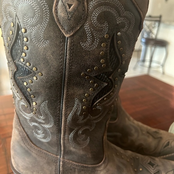 Western boots - Picture 4 of 6